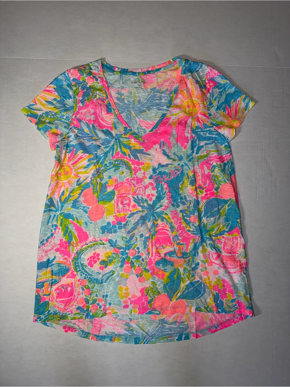 Lilly Pulitzer Multicolor Tropical Print V-Neck Tee